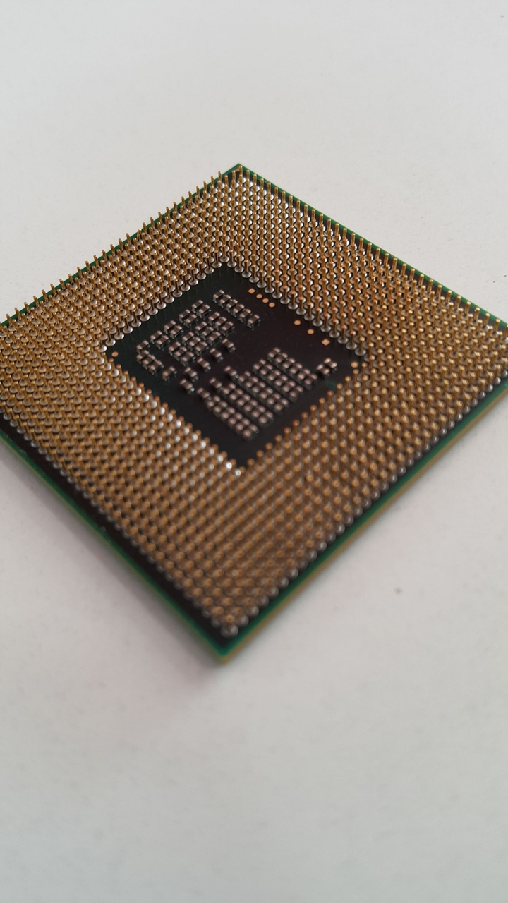 CPU