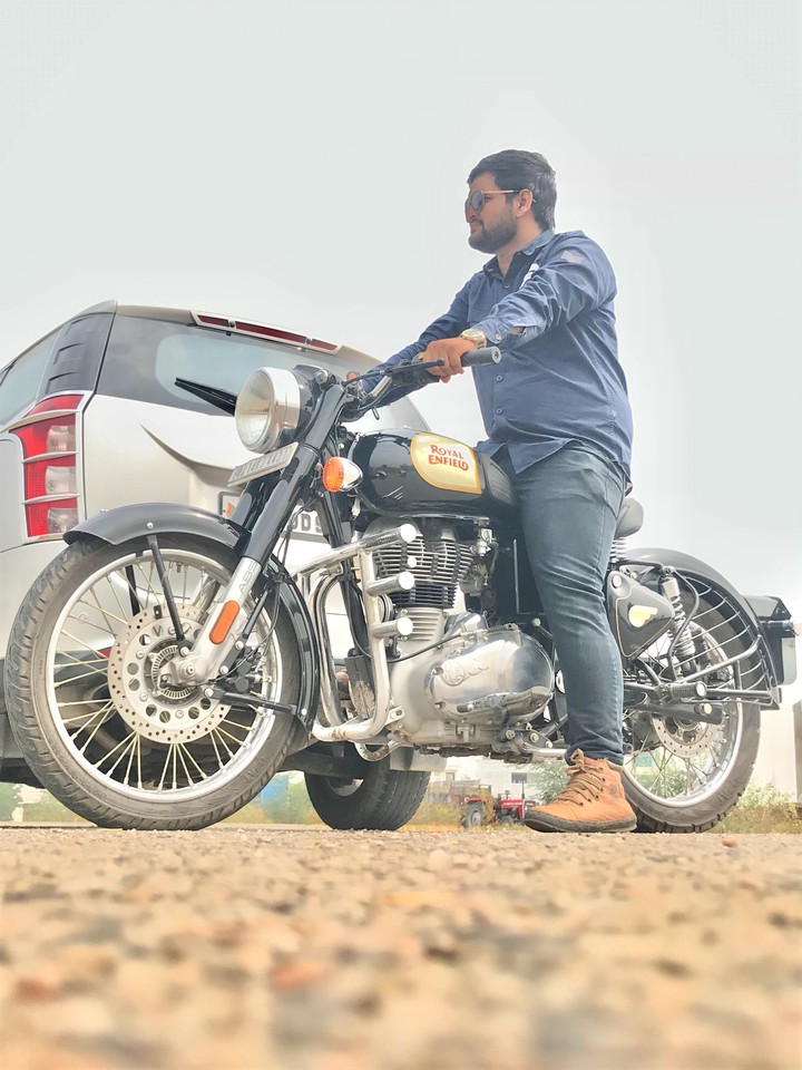 Xuv500 Royal Enfield