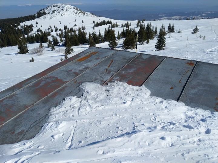 MOUNTAIN SHELTER