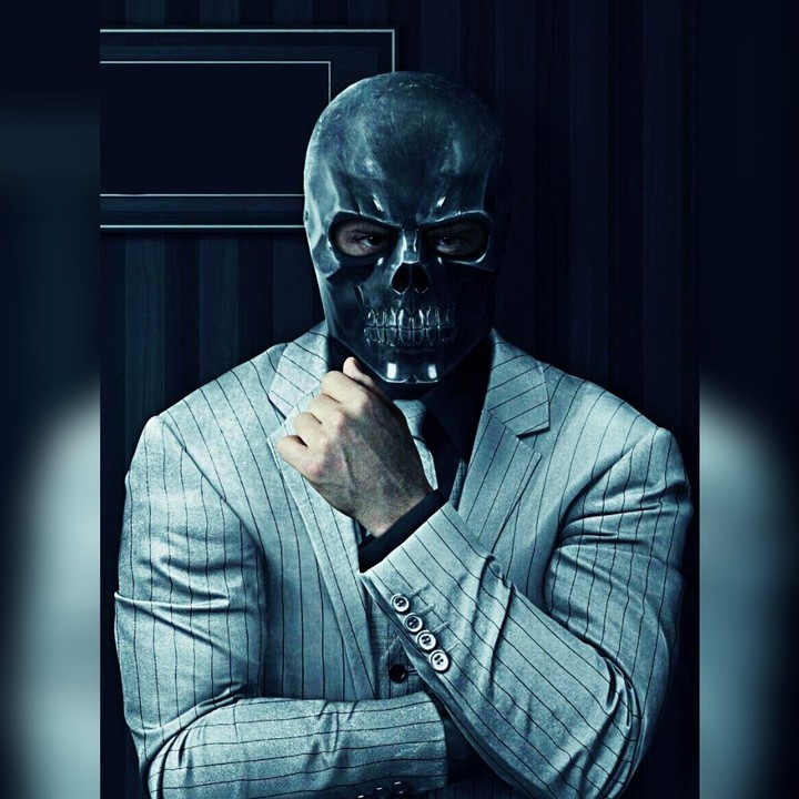 Black mask