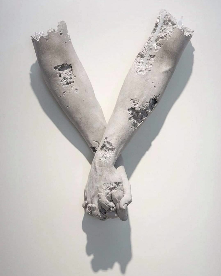hands