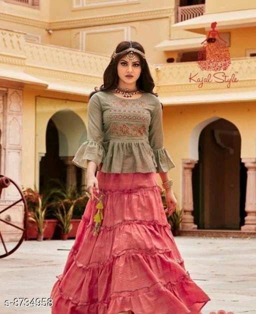Catalog Name: *Attractive Trendy Georgette Suits & Dress Mat