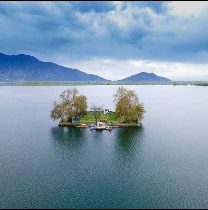 Dal Lake -Kashmir