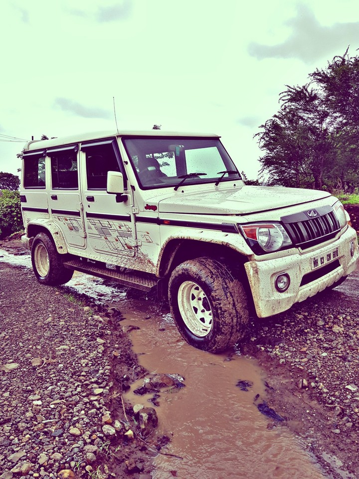 MAHINDRA