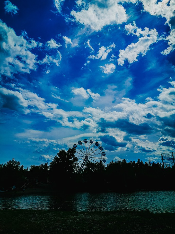 Ferris wheel