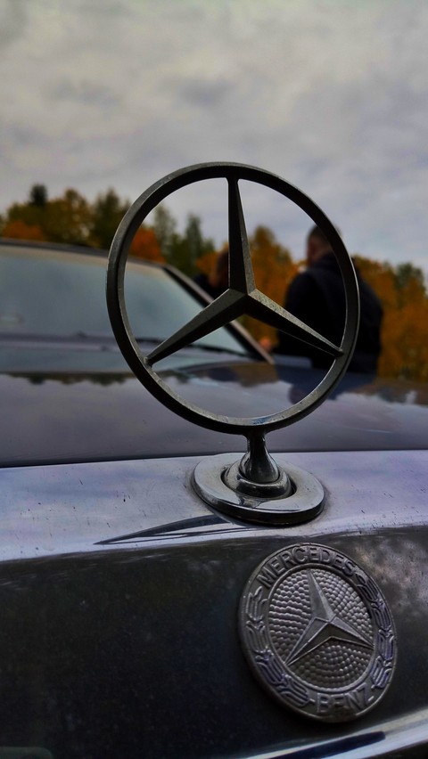 Mercedes