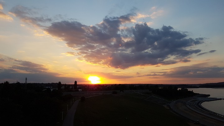 Goldener Sonnenuntergang