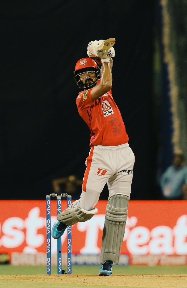 K.L .Rahul 6,6,6,6,6,6,4,4,4,in IPL Match