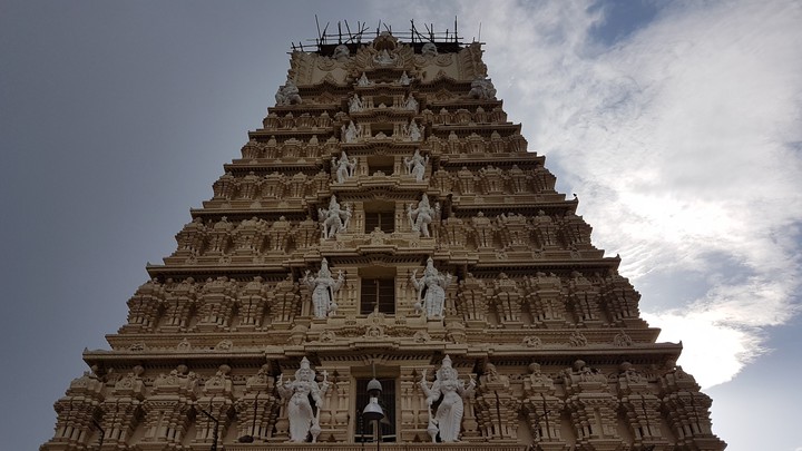Chamundeshwari temple