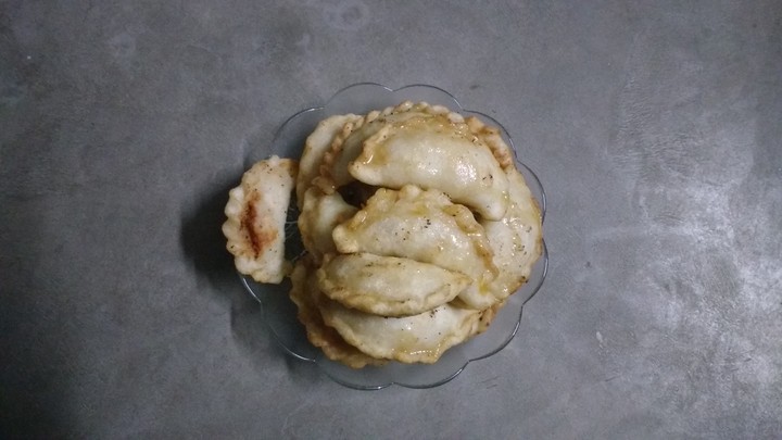 puli pitha. a desart.