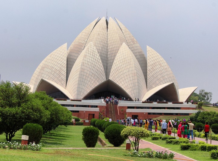 lotus temple. Delhi