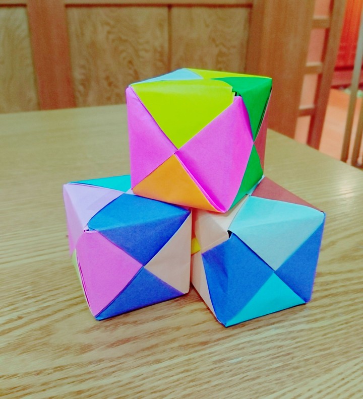 ORIGAMI(box)