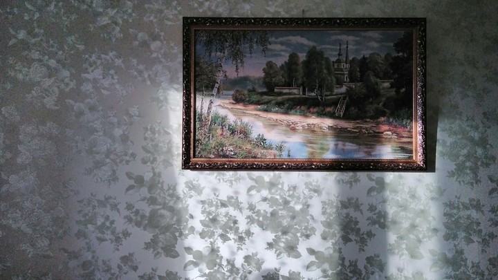 Painting in the rays of the Sun