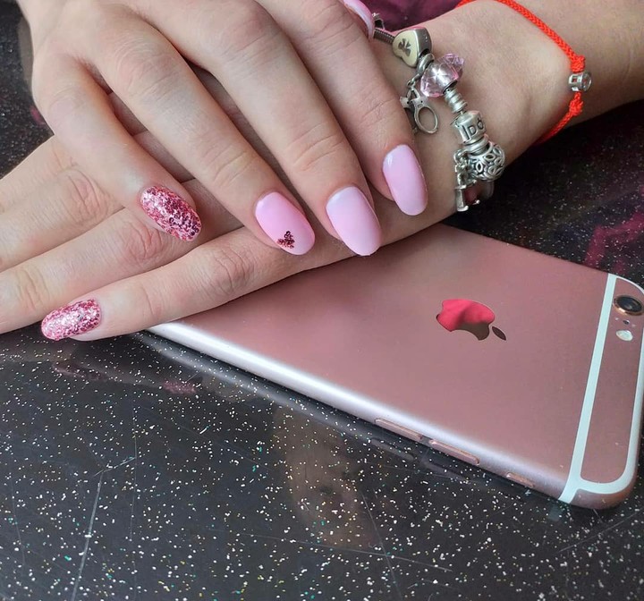 pink
