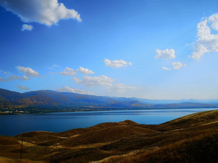 Lake between mountains...