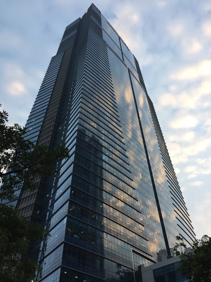 Intercontinental Landmark 72
