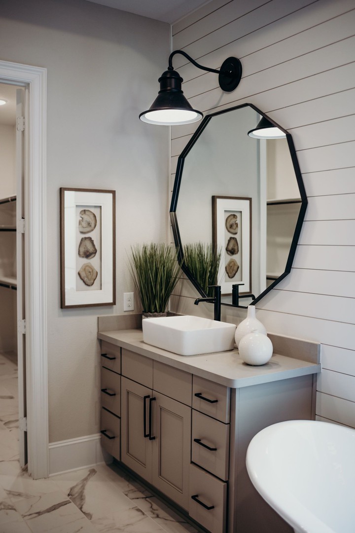 mirror