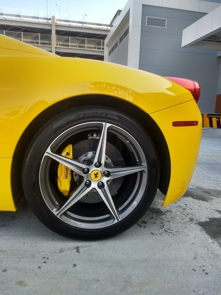 Ferrari 458 Spider - 4K