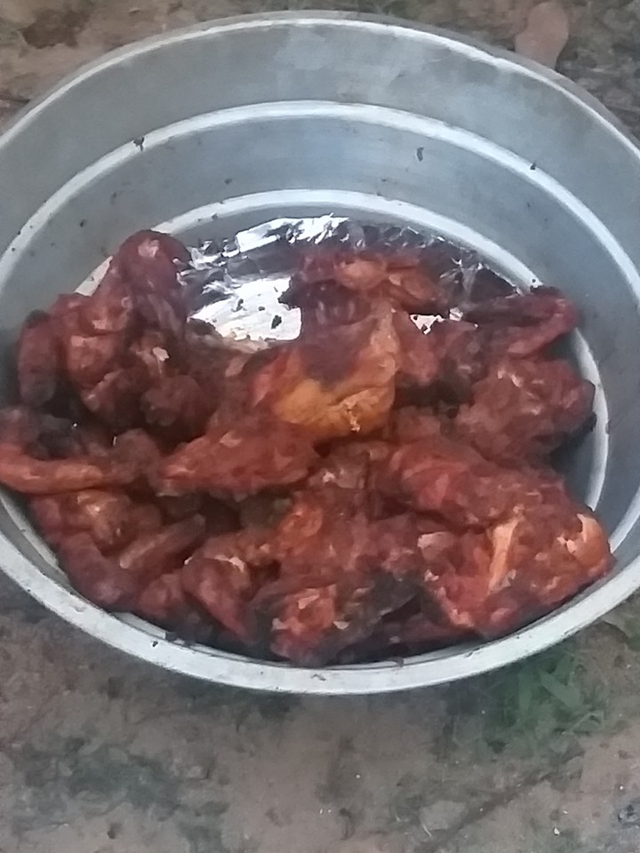 Barbecue chicken is ready to eat
