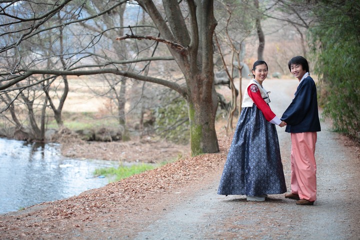 Couple in Korean Dress II