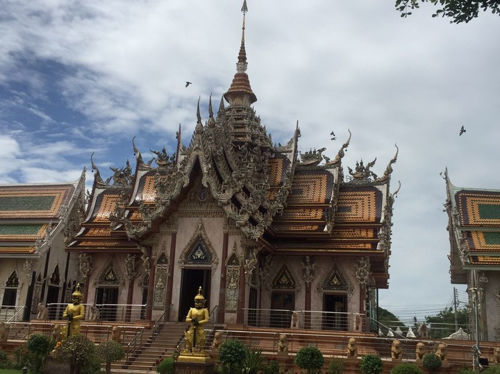 Wat Srisathong Thailand