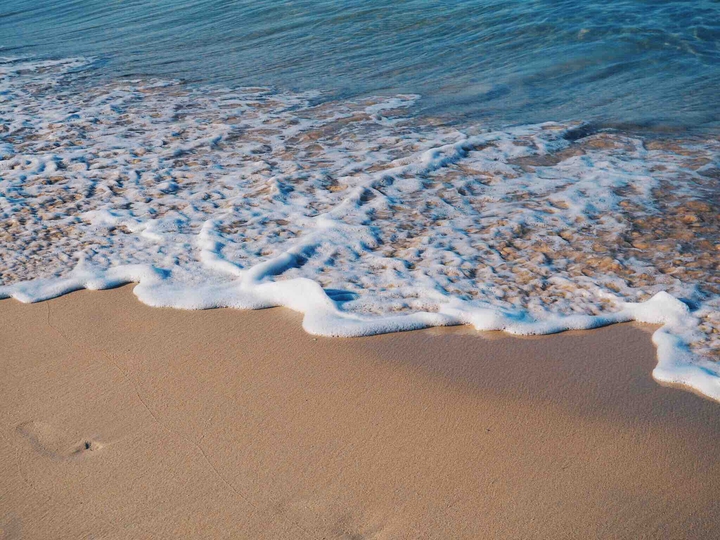 waves of Phuket