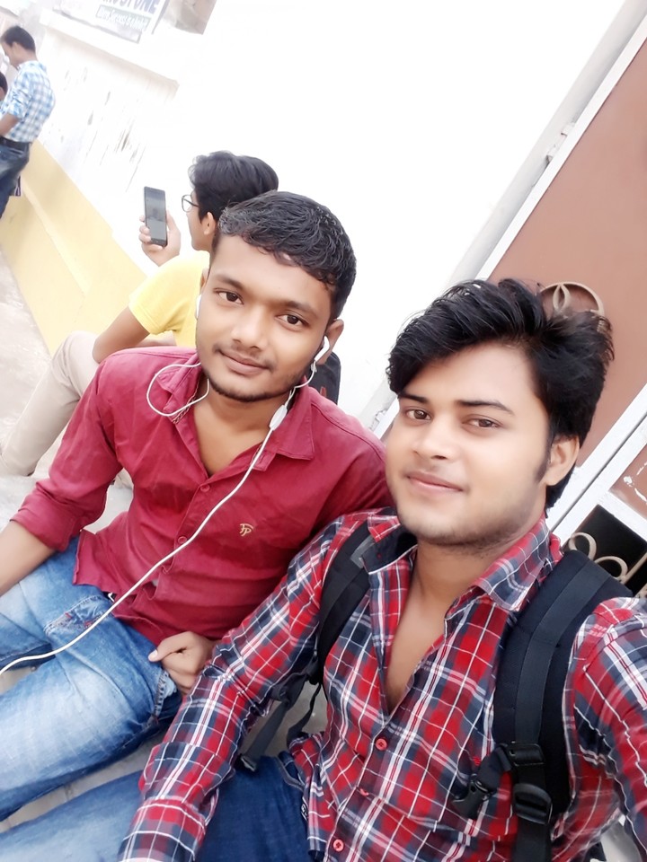 feeling good ......with my frnd ...