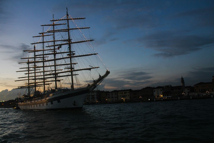 ship venice