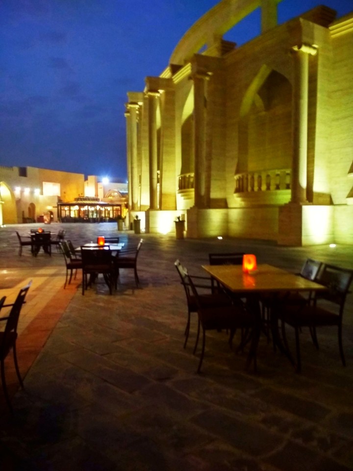 Fooding plaza