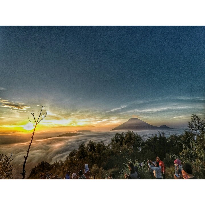 Sunrise at Bukit Sikunir, Dieng, Indonesia