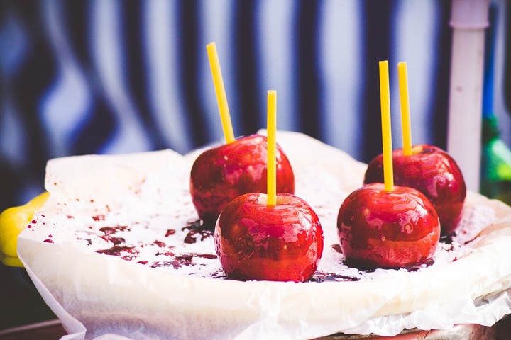 Apple in caramel