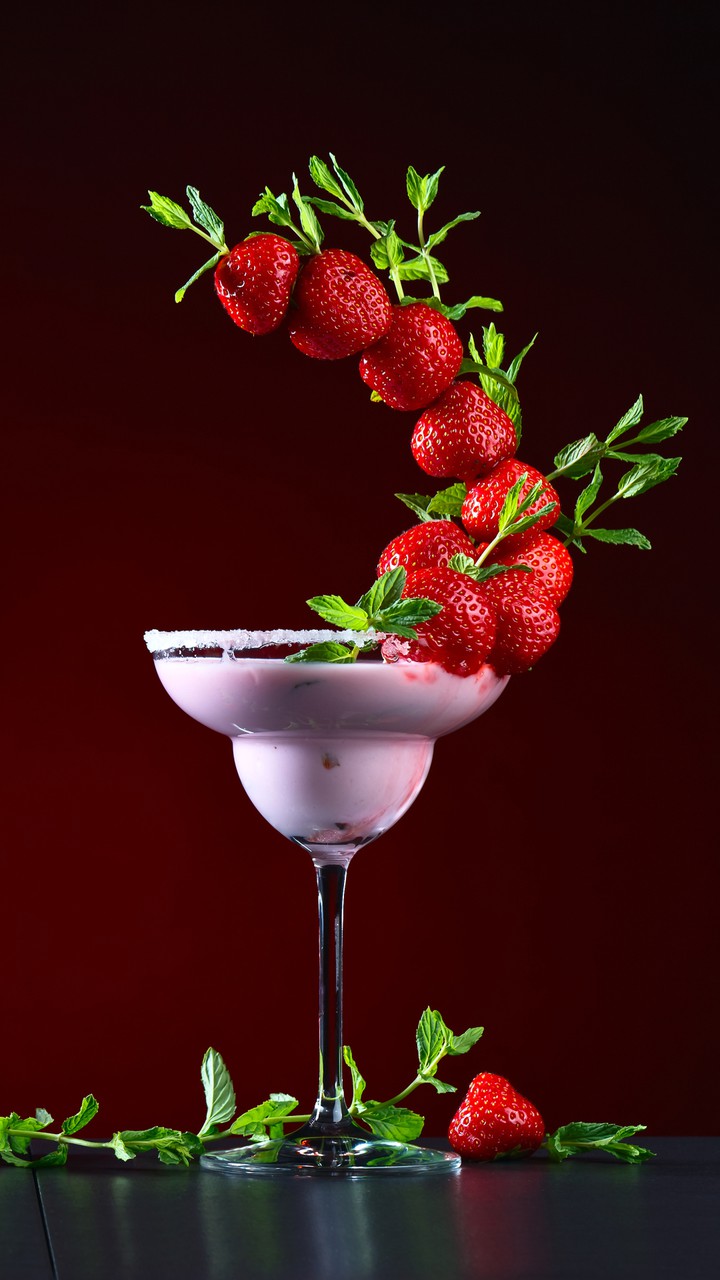 STRAWBERRY DRINK