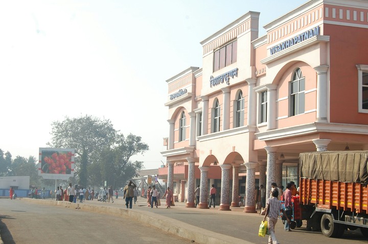 Visakhapatnam Railway station - Main entrance