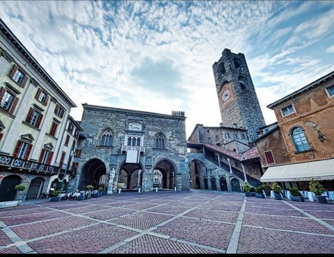 Piazza Vecchia, Bergamo, Italy