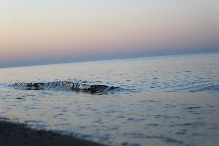wave