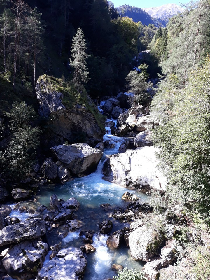 Водопад в Абхазии
