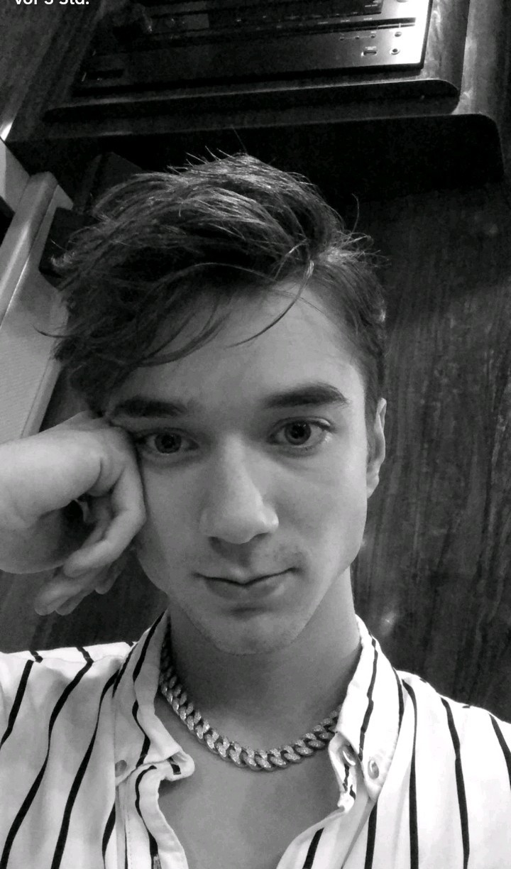 Daniel Seavey from Why Don't We