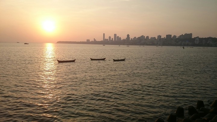 Marine lines sunset