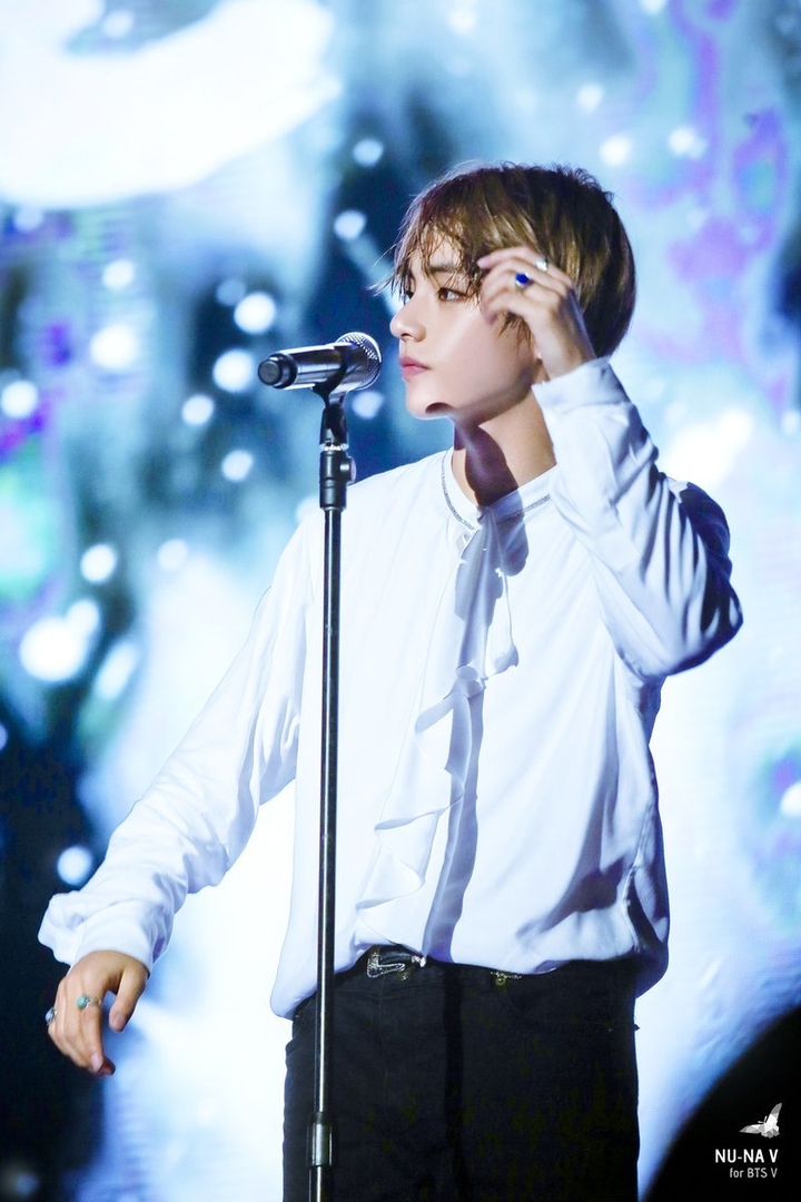 V BTS