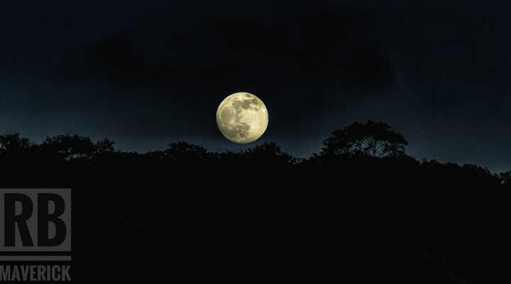 Moonrise 