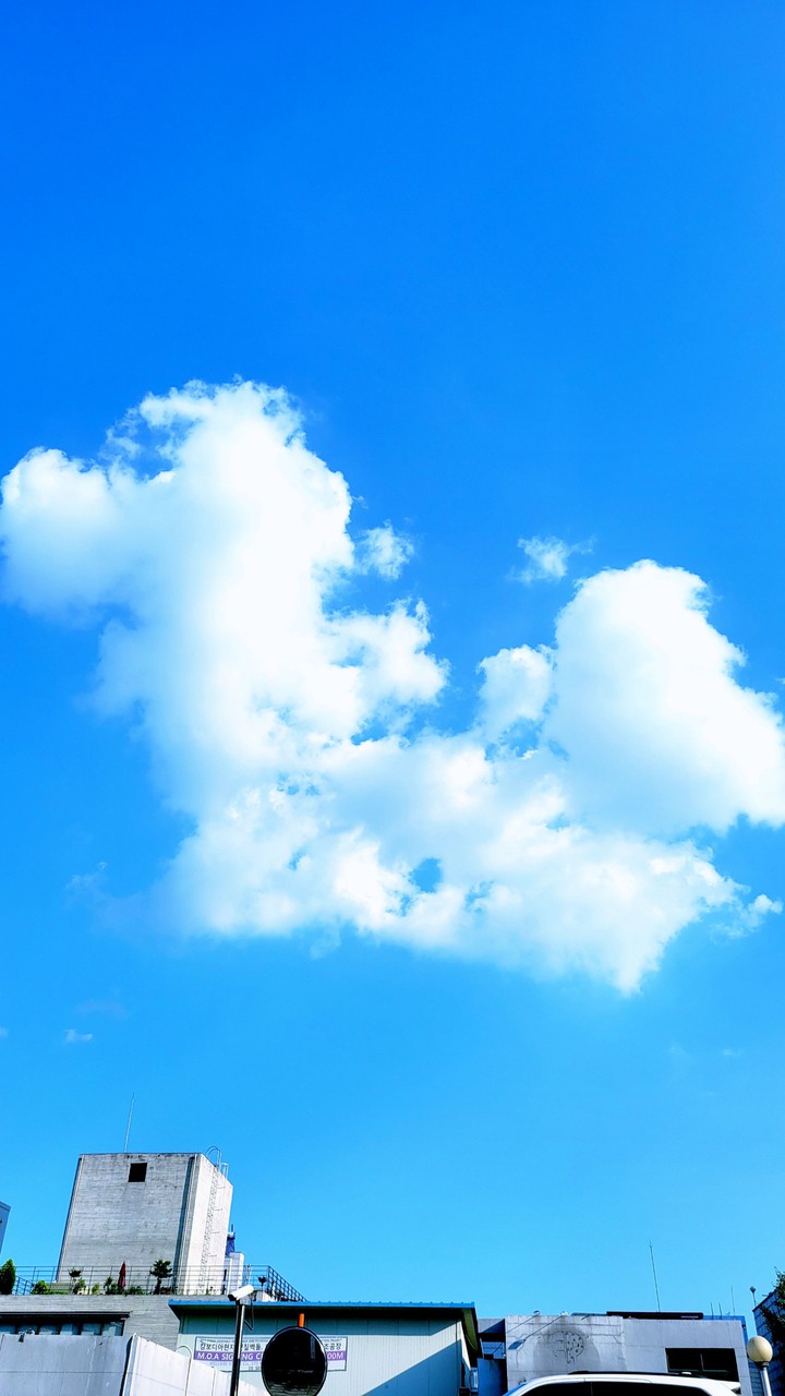 cloulds