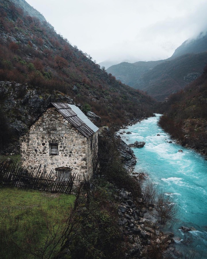 Tamare, Albania
