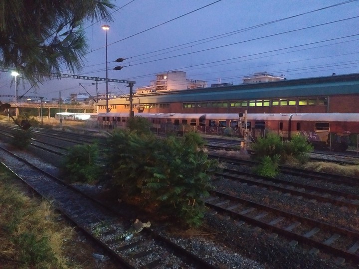 _train_station_