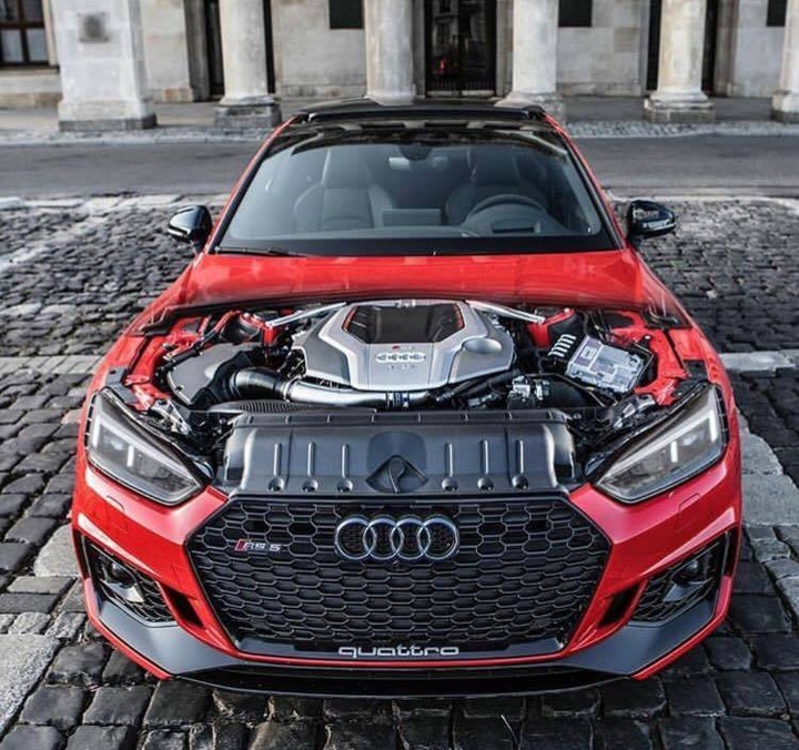 Audi R?? ???