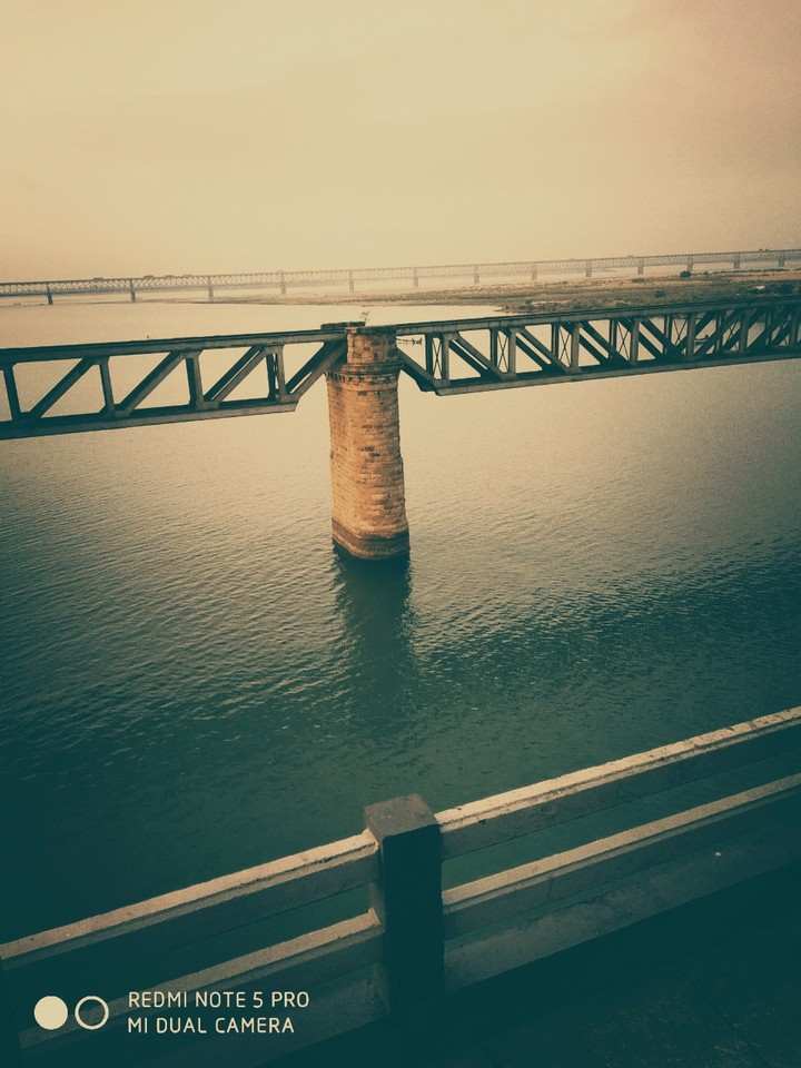 Godavari Bridge at Rajahmundry