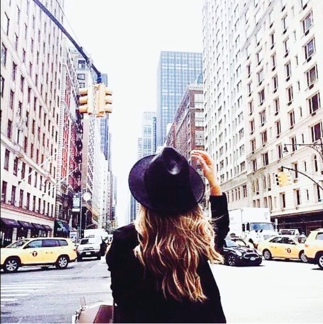 girl in the city