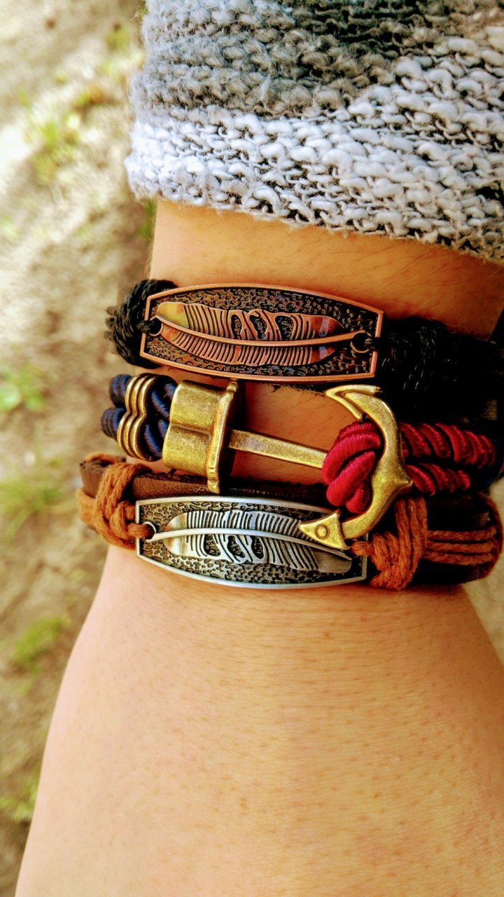bracelet
