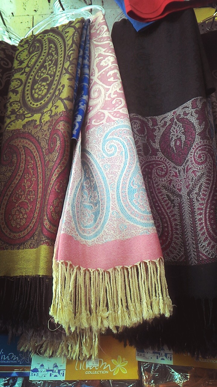 scarfs