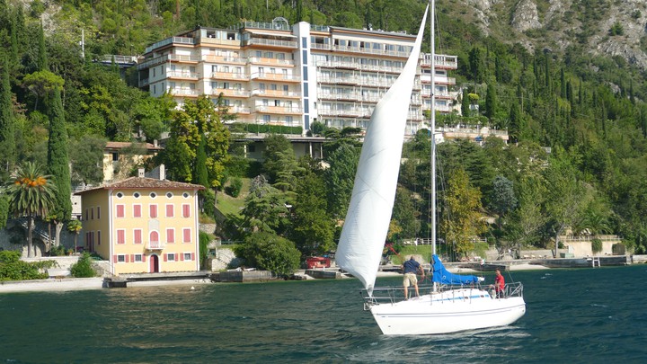 Segelboot auf dem Gardasee
