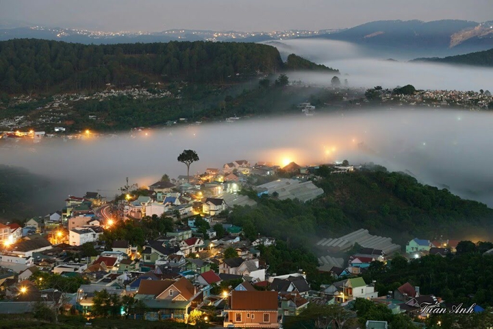 Misty town